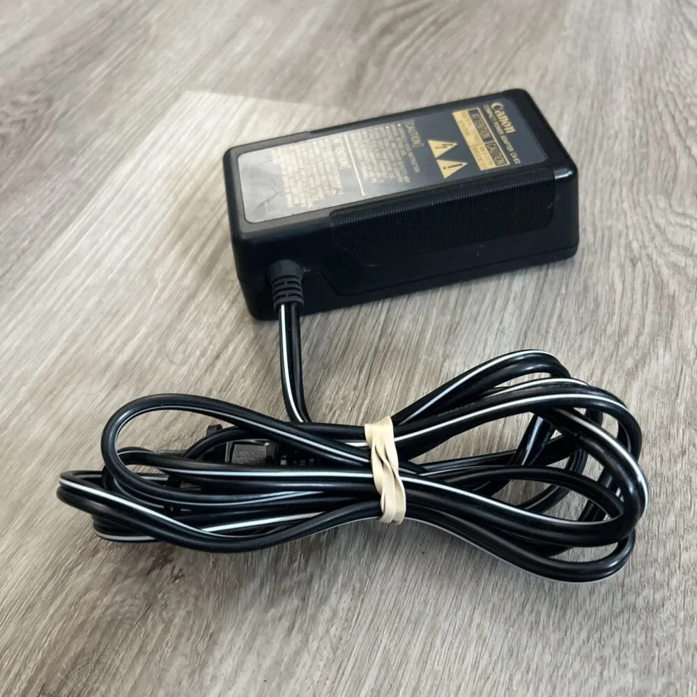 Canon Compact Power Supply Adaptor CA-E2A Camcorder Battery Pack Cable Tested